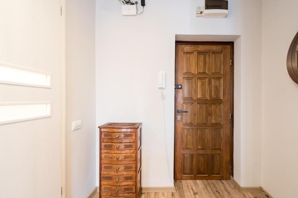 New Era Studio Near Old Town Bükreş Dış mekan fotoğraf